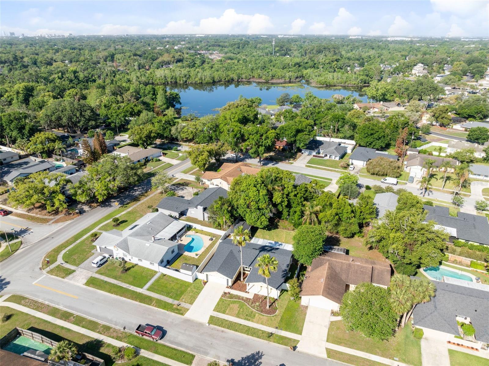 Image 29 of 30 For 612 Green Meadow Avenue