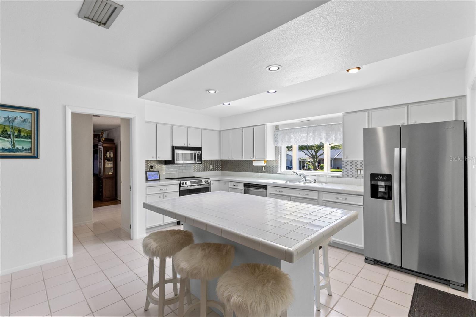 Image 3 of 30 For 612 Green Meadow Avenue