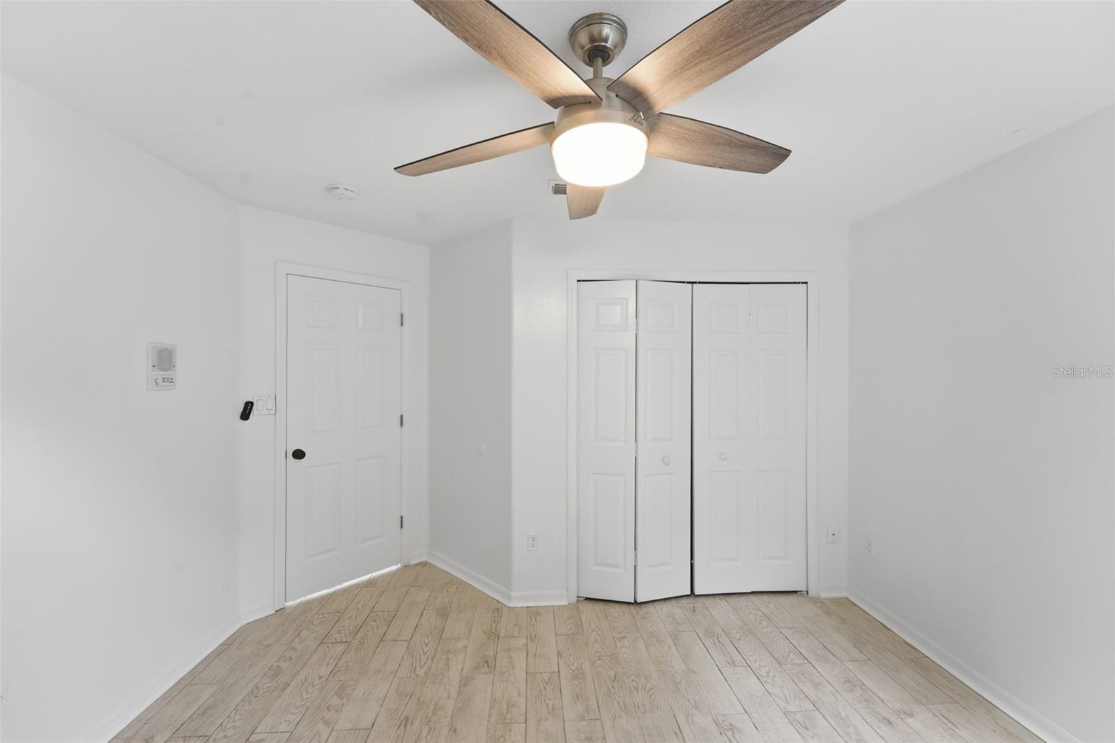 Image 17 of 34 For 10602 Rainbow Trout Court