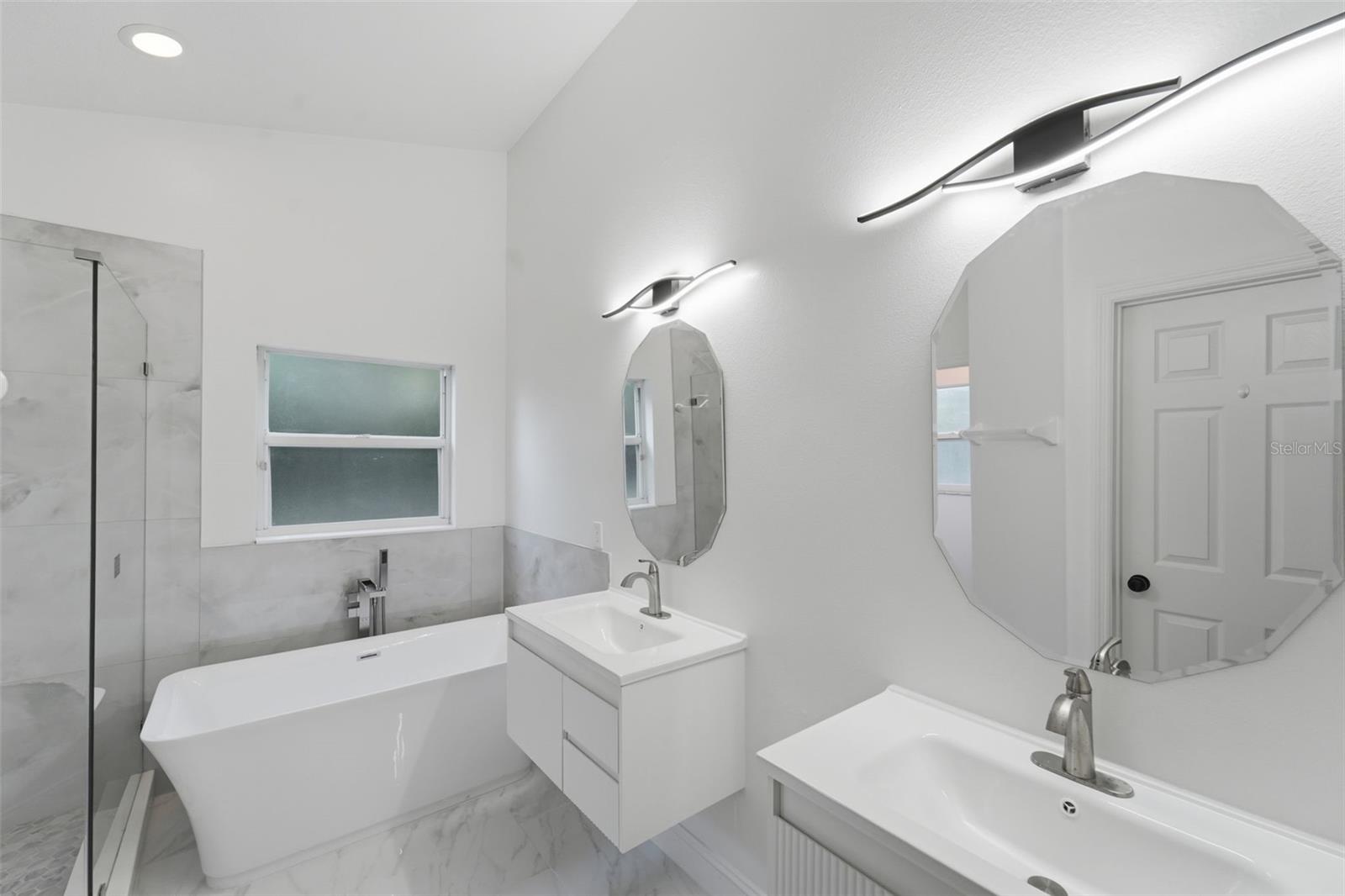 Image 20 of 34 For 10602 Rainbow Trout Court