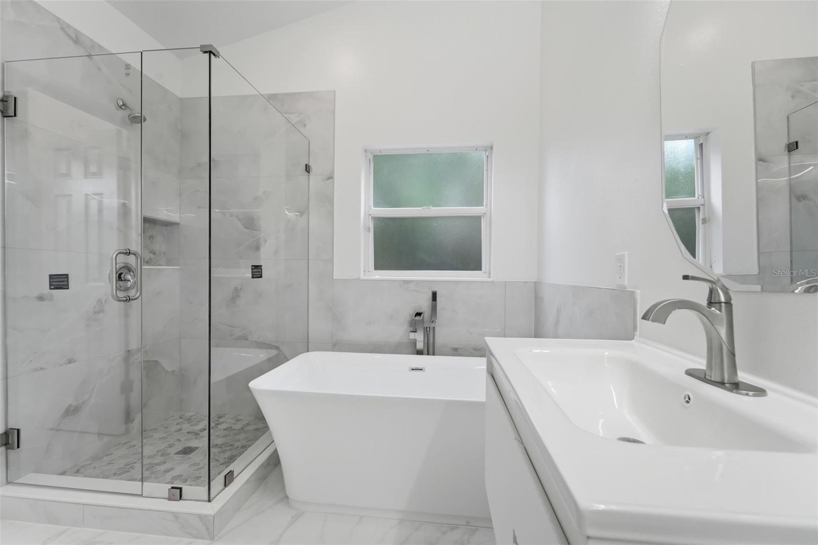 Image 21 of 34 For 10602 Rainbow Trout Court