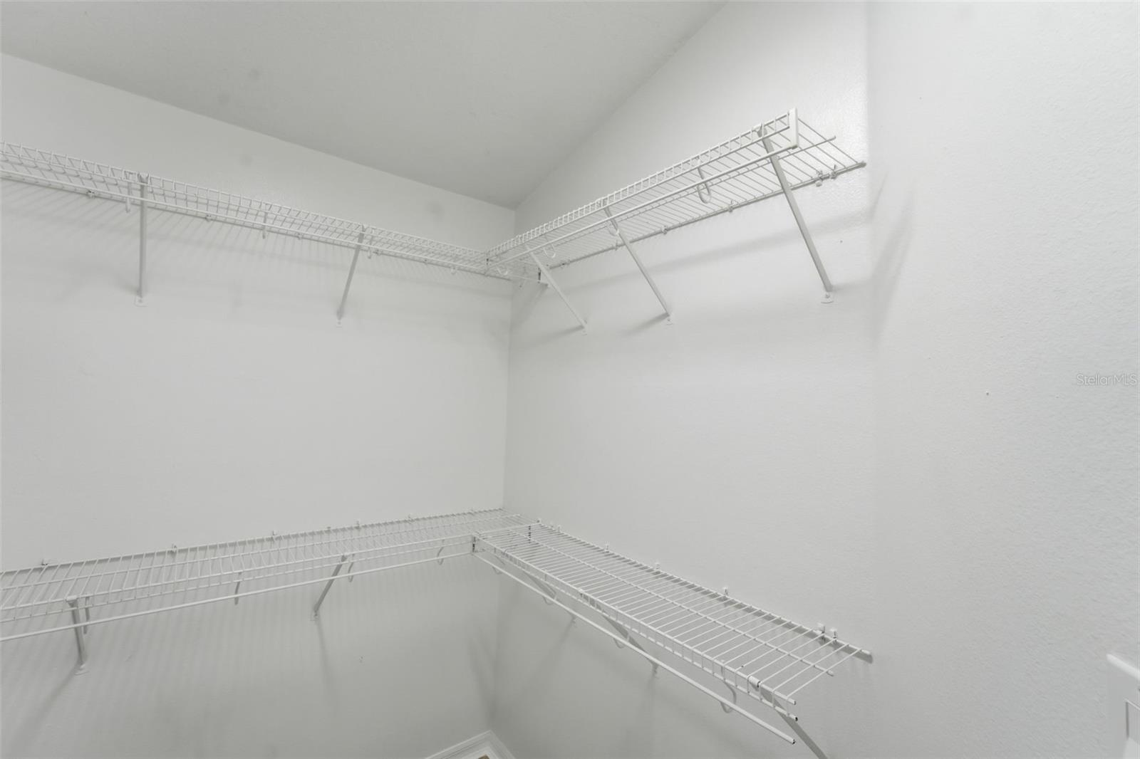 Image 22 of 34 For 10602 Rainbow Trout Court