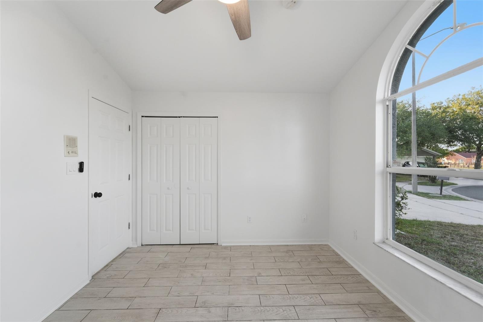 Image 25 of 34 For 10602 Rainbow Trout Court