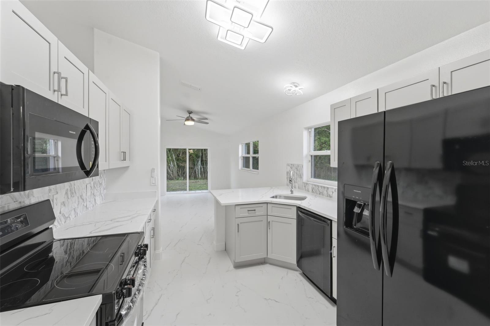 Image 8 of 34 For 10602 Rainbow Trout Court