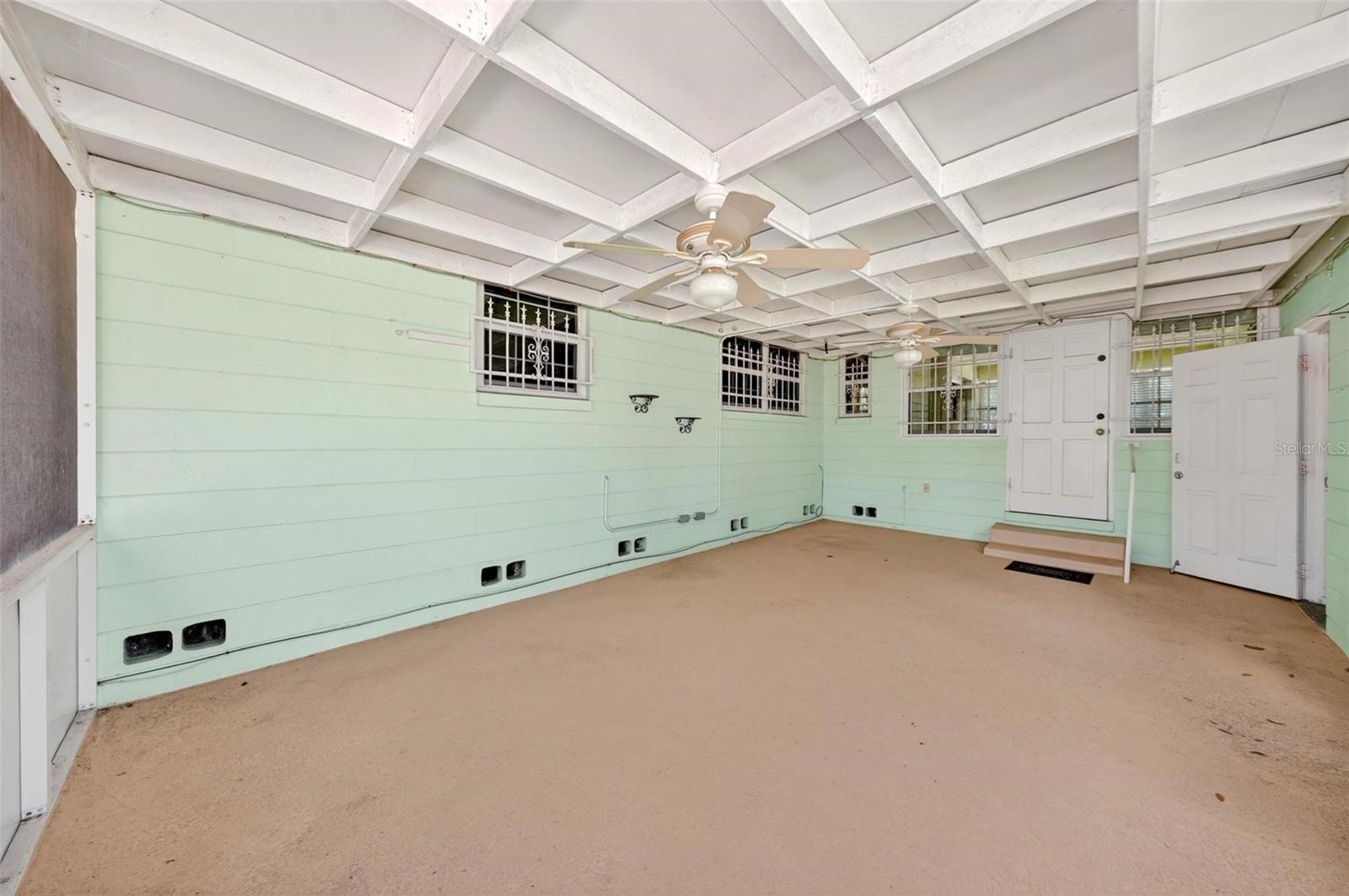 Image 14 of 66 For 2501 Nancy Street