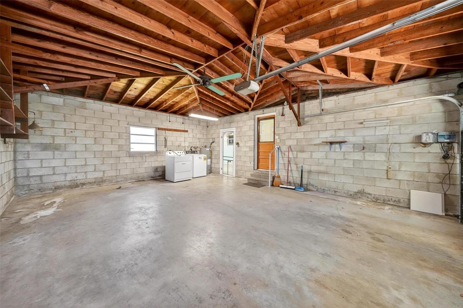 Image 16 of 66 For 2501 Nancy Street