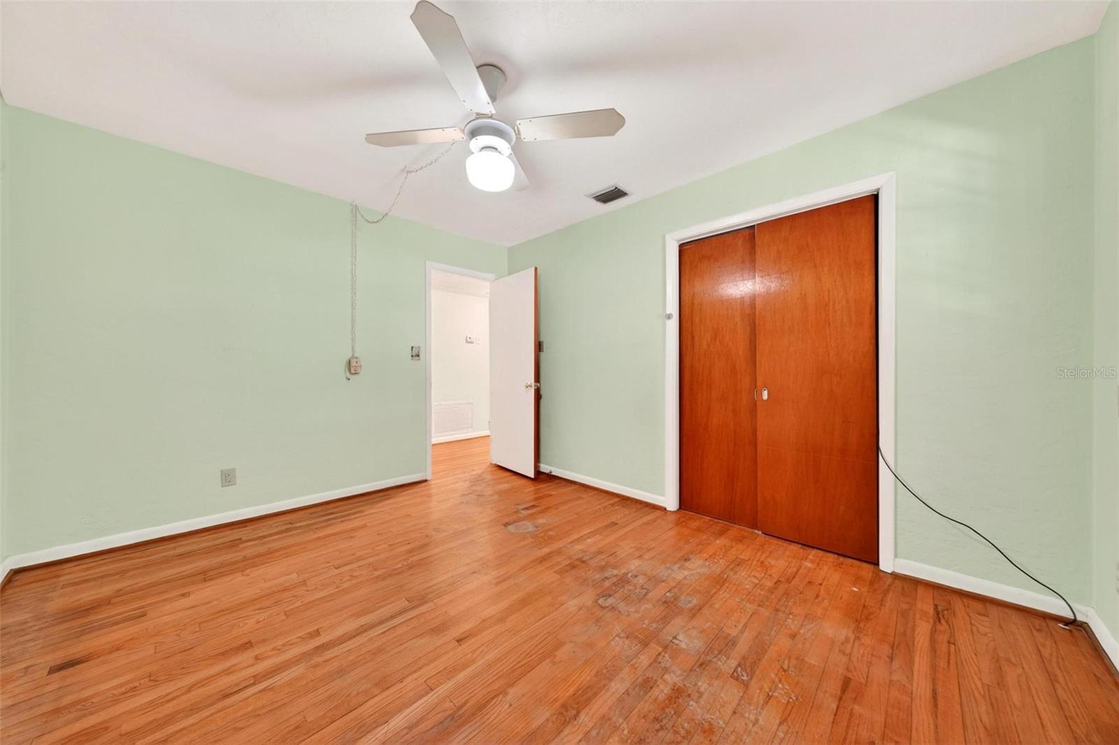 Image 45 of 66 For 2501 Nancy Street