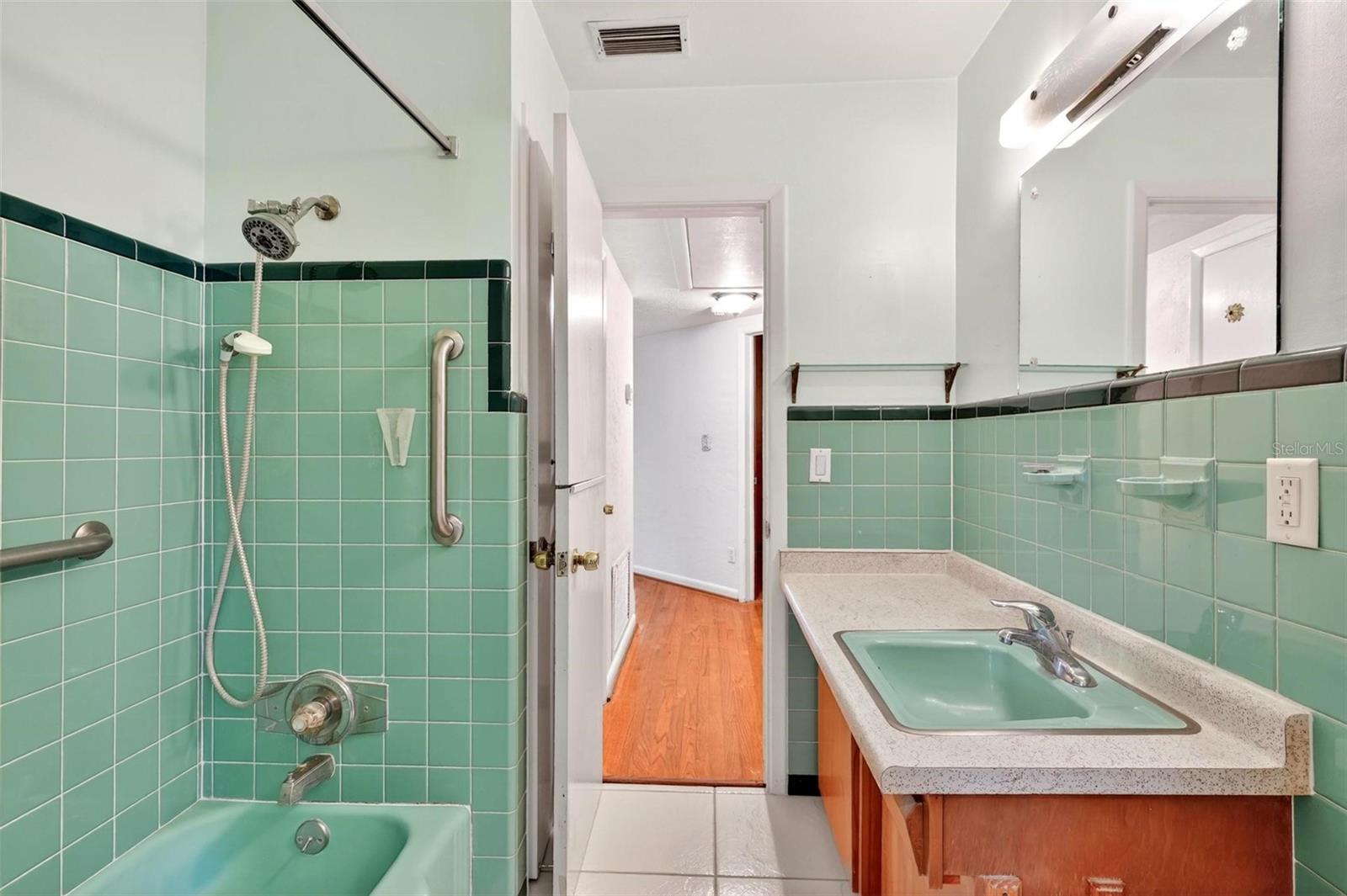 Image 47 of 66 For 2501 Nancy Street