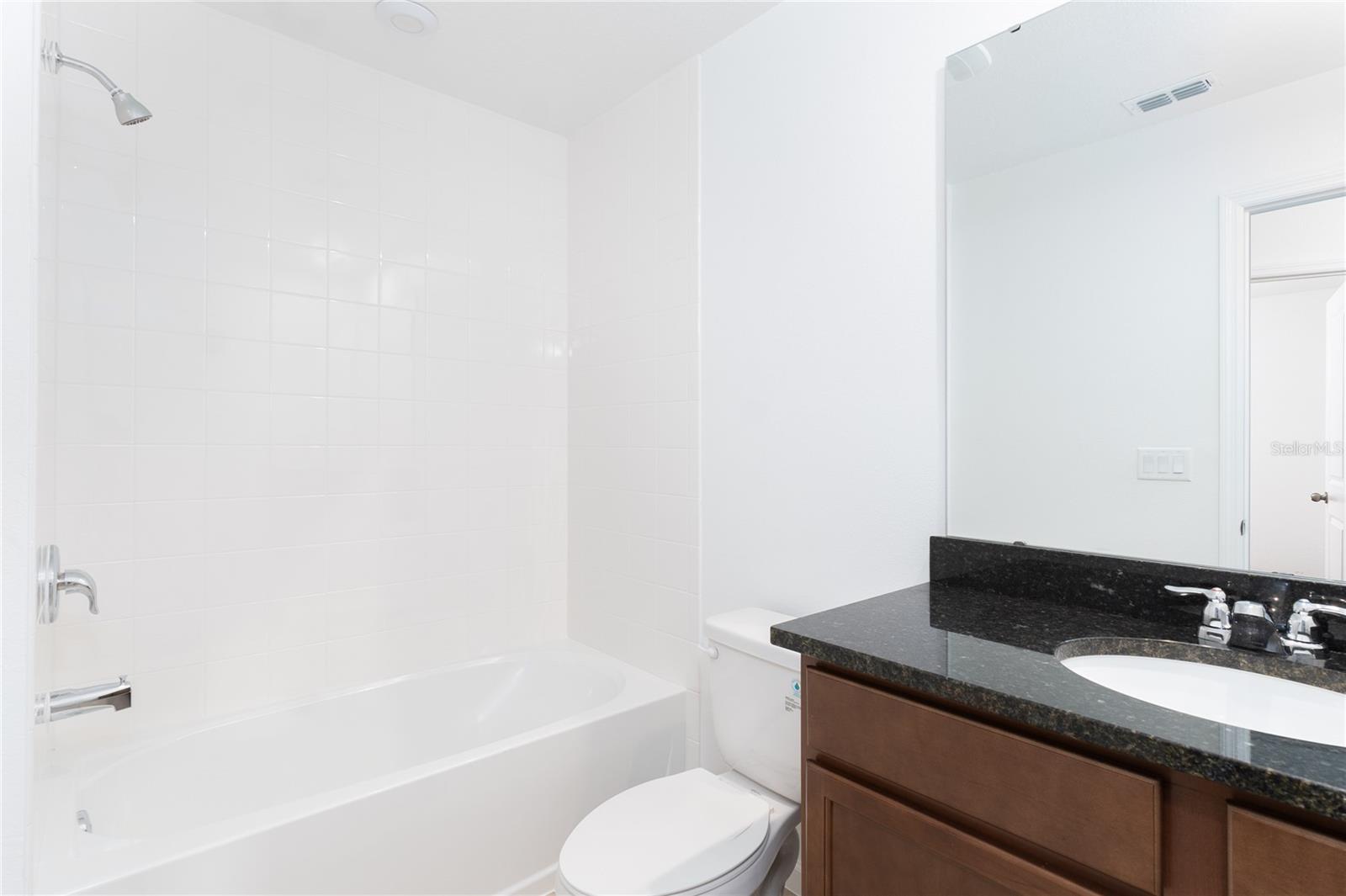 Image 18 of 22 For 987 Spring Palms Loop