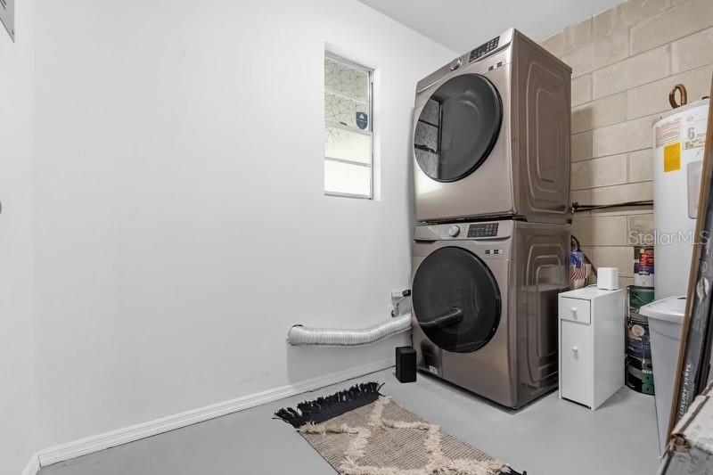 Image 17 of 24 For 13 Fanfair  