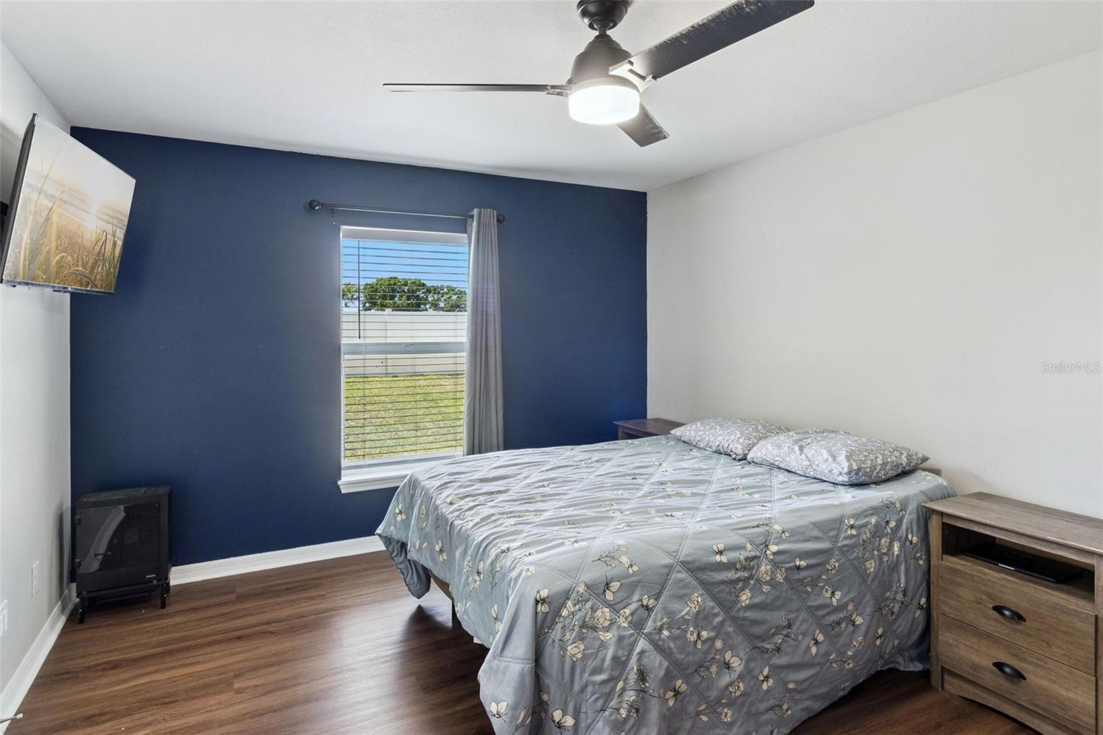 Image 15 of 37 For 255 Eleuthera Drive