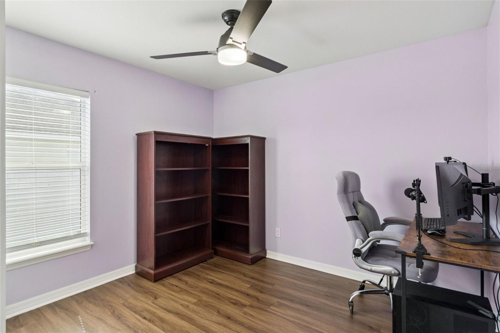 Image 23 of 37 For 255 Eleuthera Drive