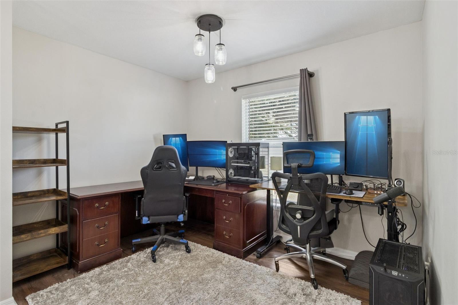 Image 24 of 37 For 255 Eleuthera Drive