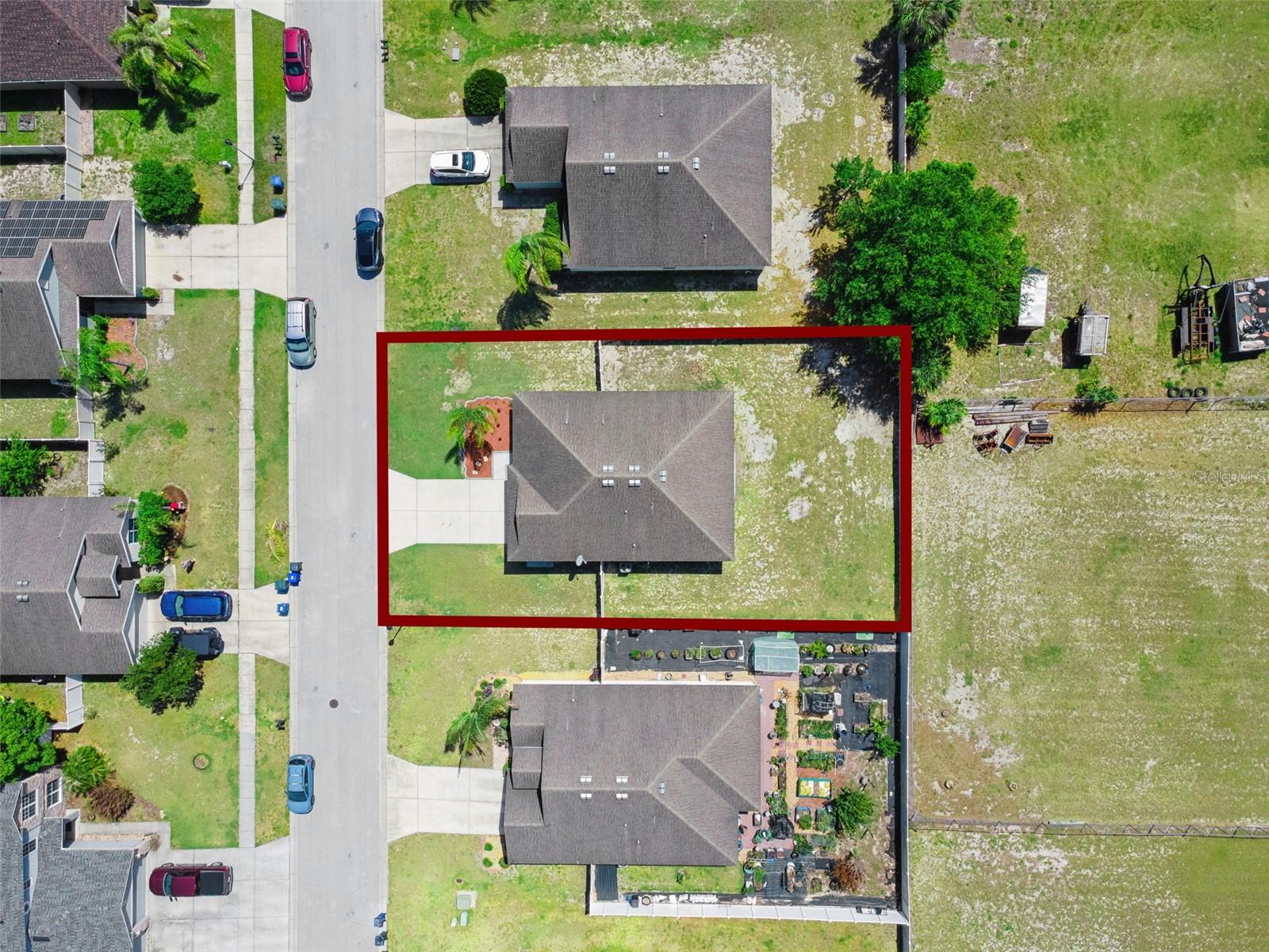 Image 32 of 37 For 255 Eleuthera Drive