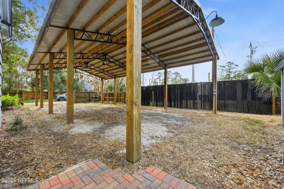 Image 33 of 42 For 2954 Iroquois Avenue