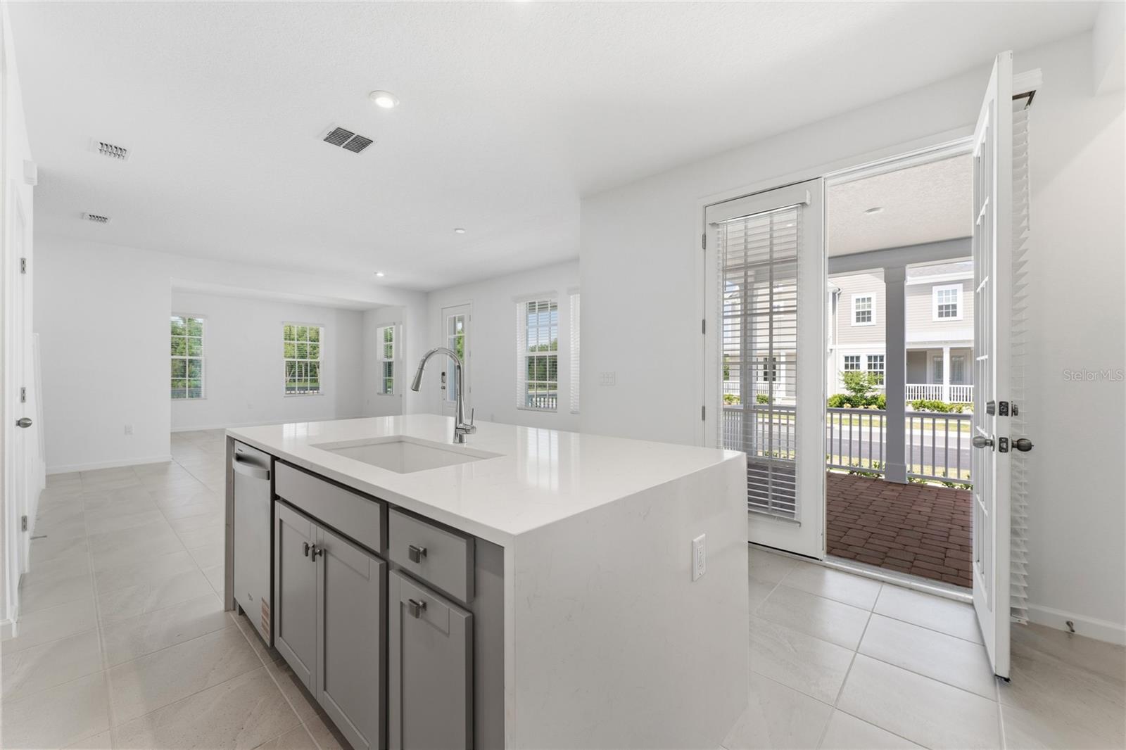 Image 12 of 40 For 2426 Celebration Boulevard