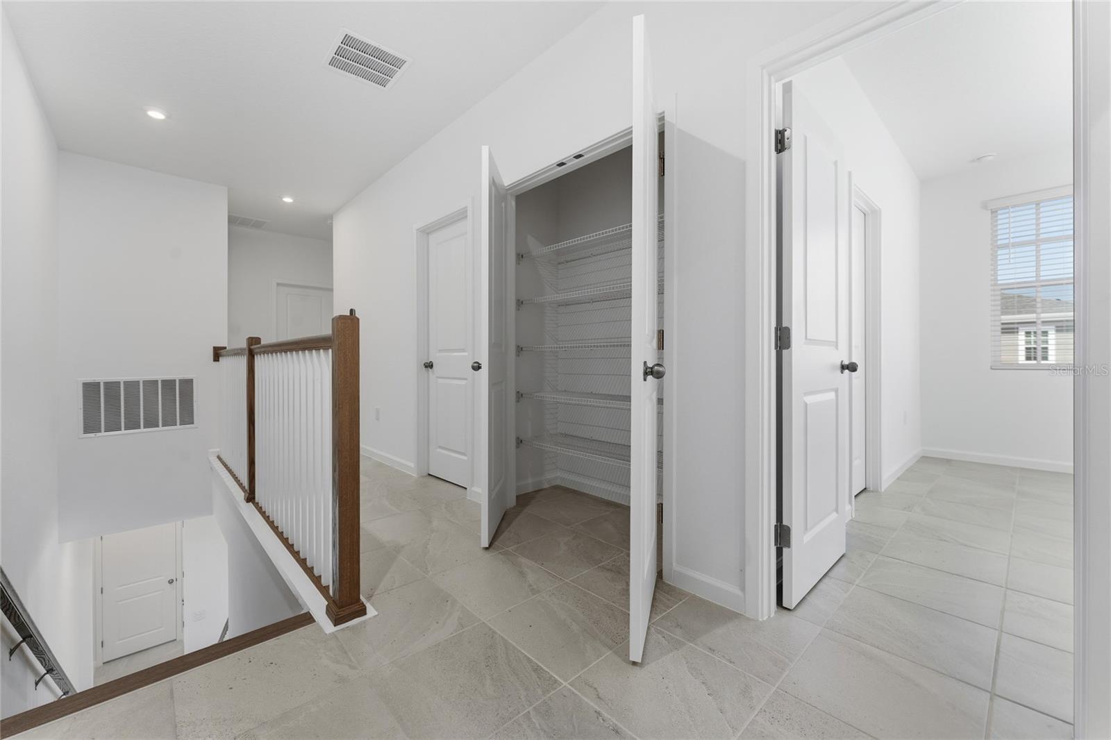 Image 15 of 40 For 2426 Celebration Boulevard