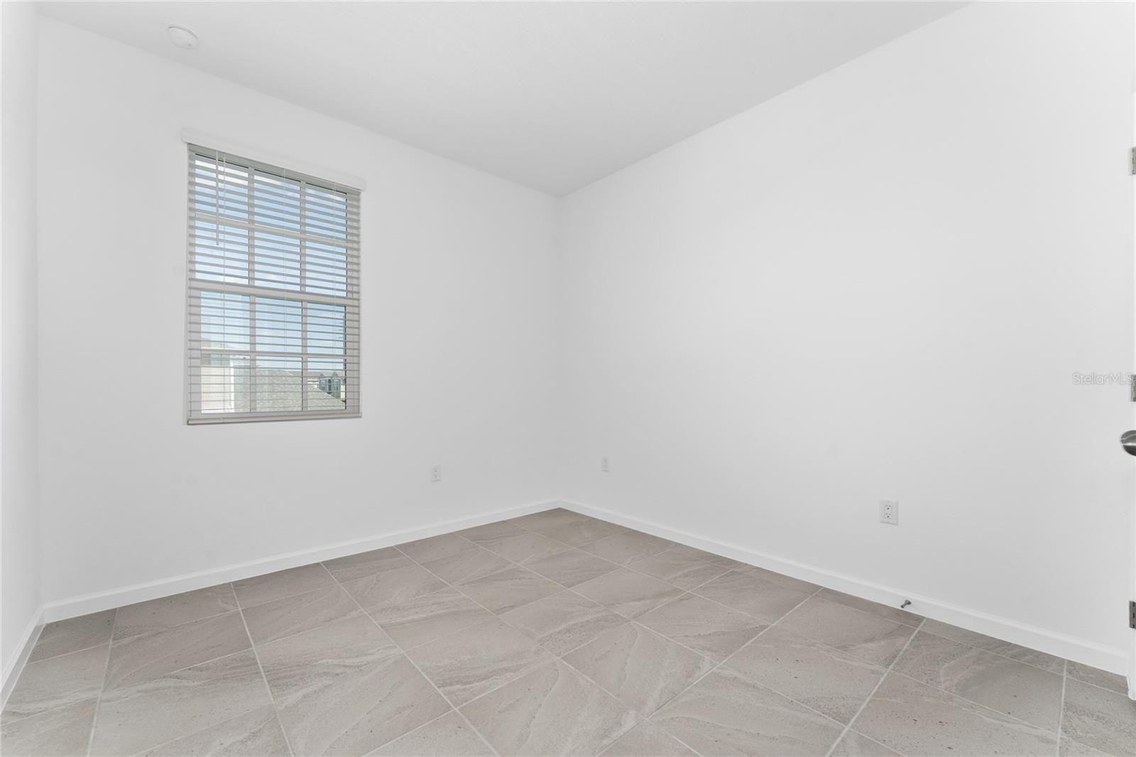 Image 20 of 40 For 2426 Celebration Boulevard