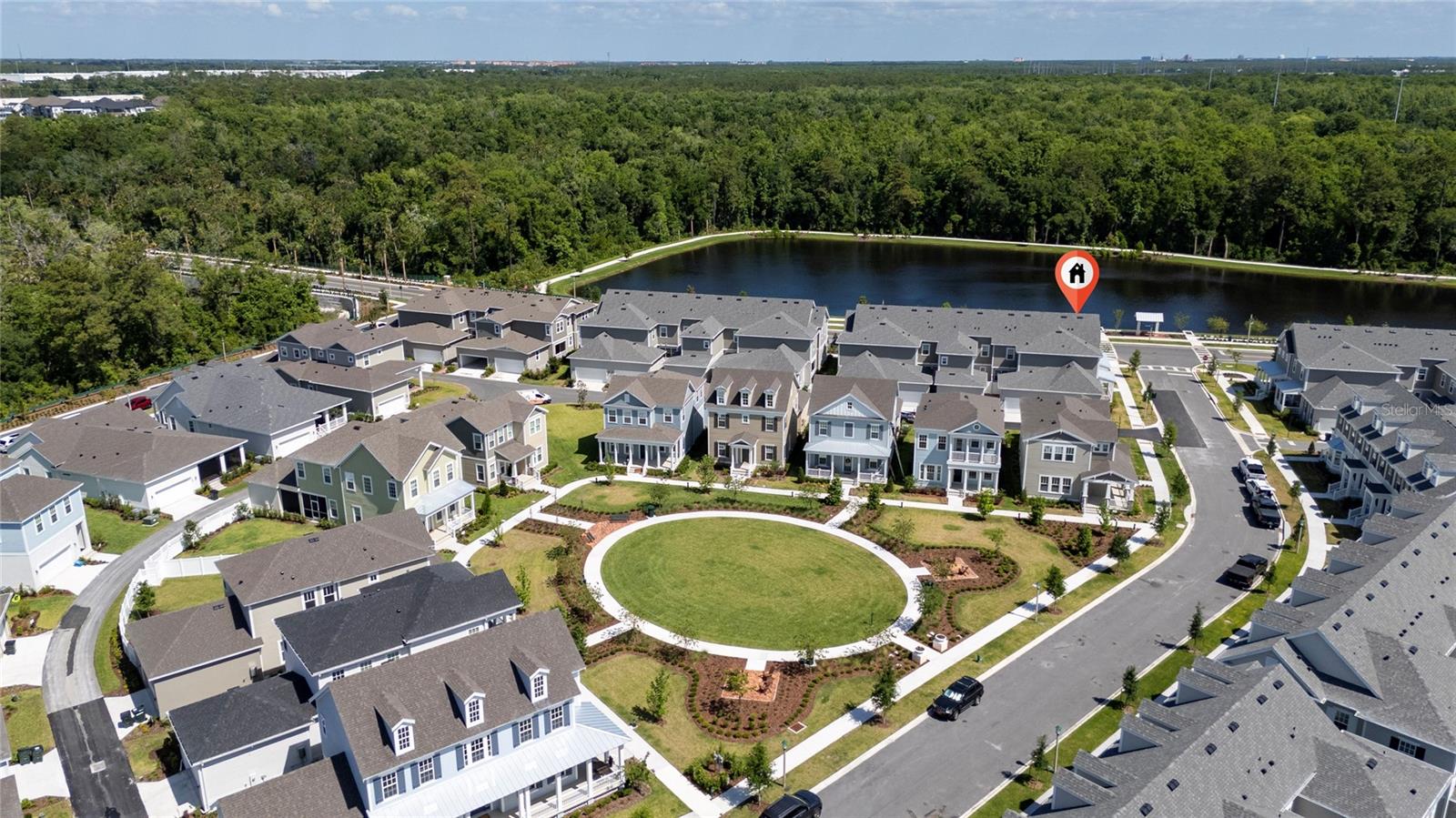 Image 32 of 40 For 2426 Celebration Boulevard