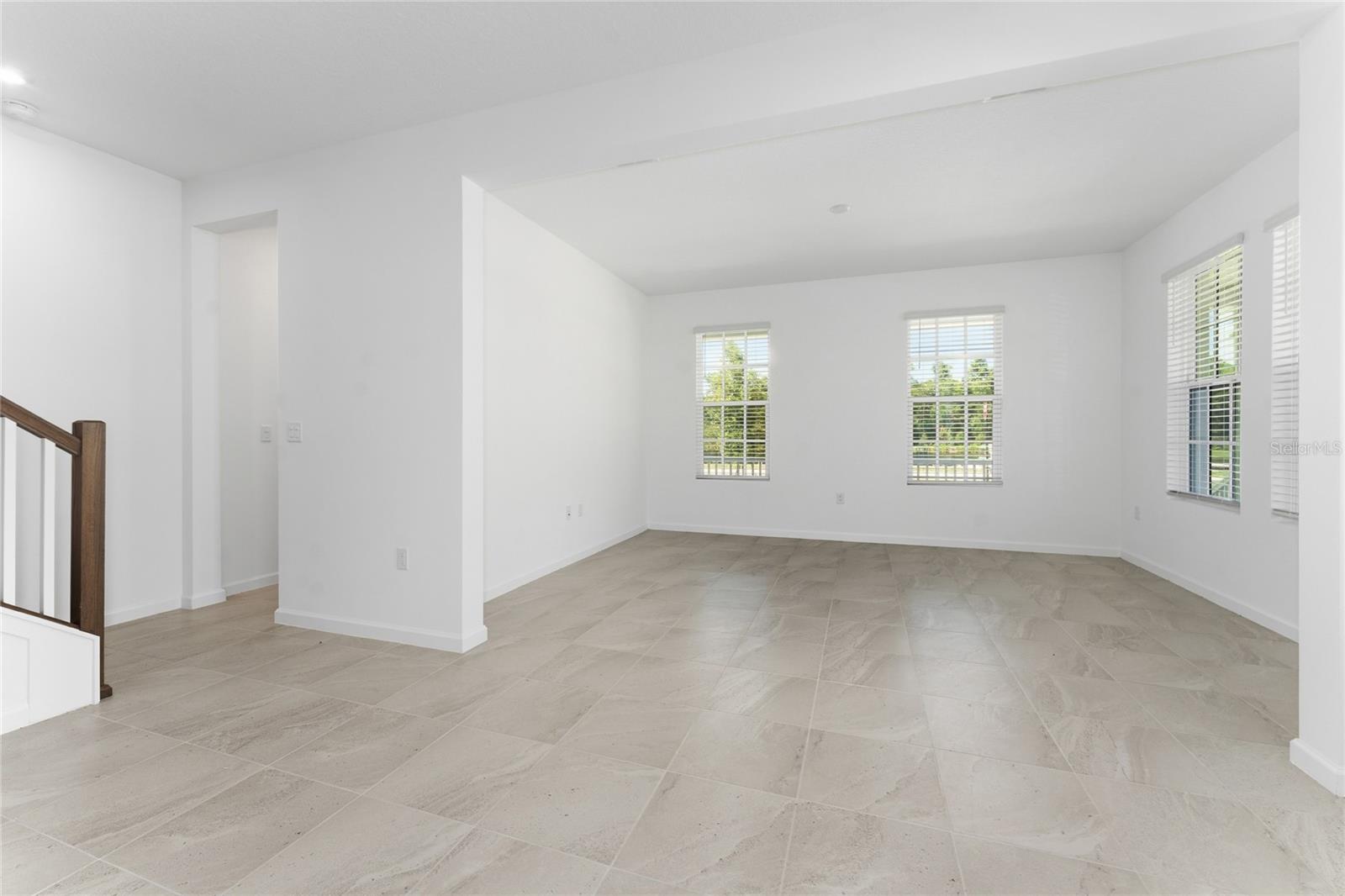 Image 8 of 40 For 2426 Celebration Boulevard