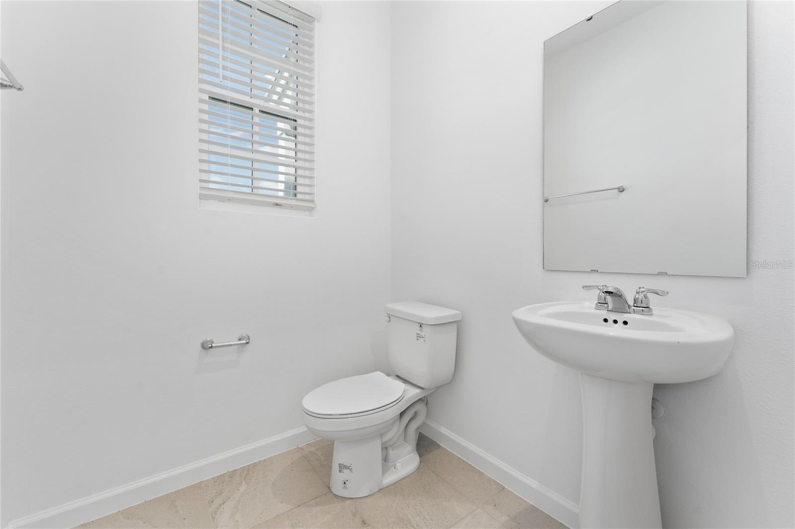 Image 9 of 40 For 2426 Celebration Boulevard