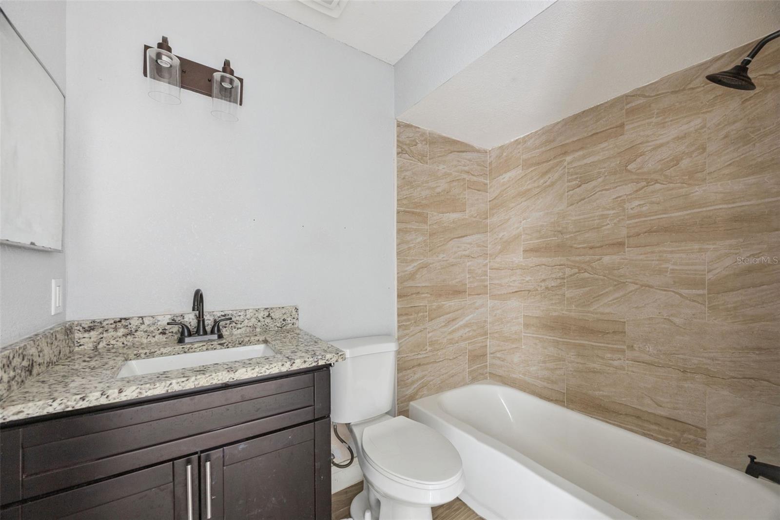 Image 14 of 21 For 1590 Yorktown Avenue