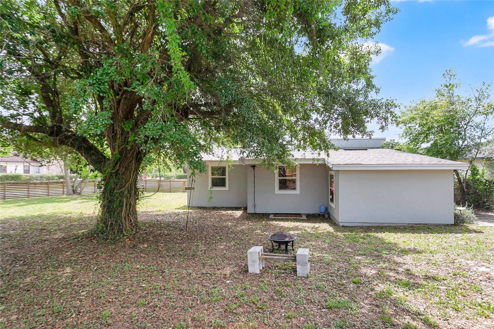 Image 18 of 23 For 4501 Jim Glenn Drive