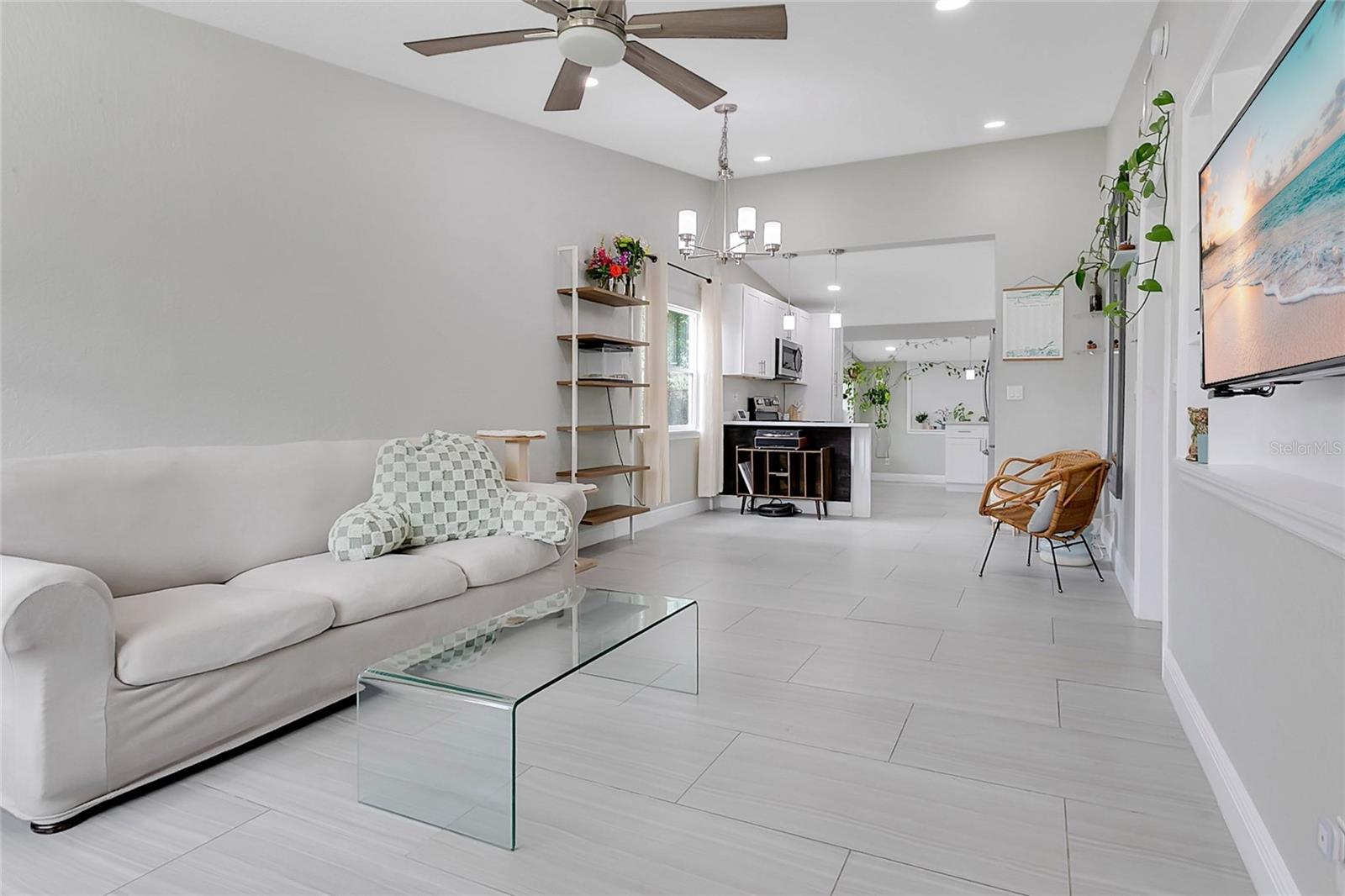 Image 5 of 23 For 4501 Jim Glenn Drive