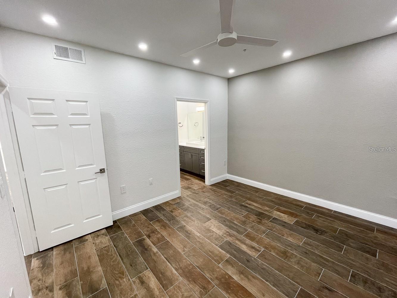 Image 17 of 26 For 5017 City Street 1923