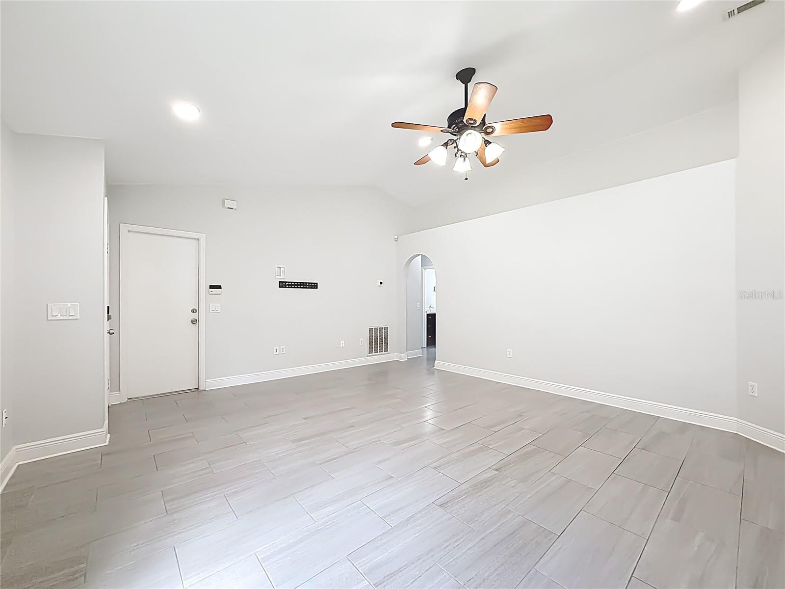 Image 10 of 42 For 119 Gleason Cove