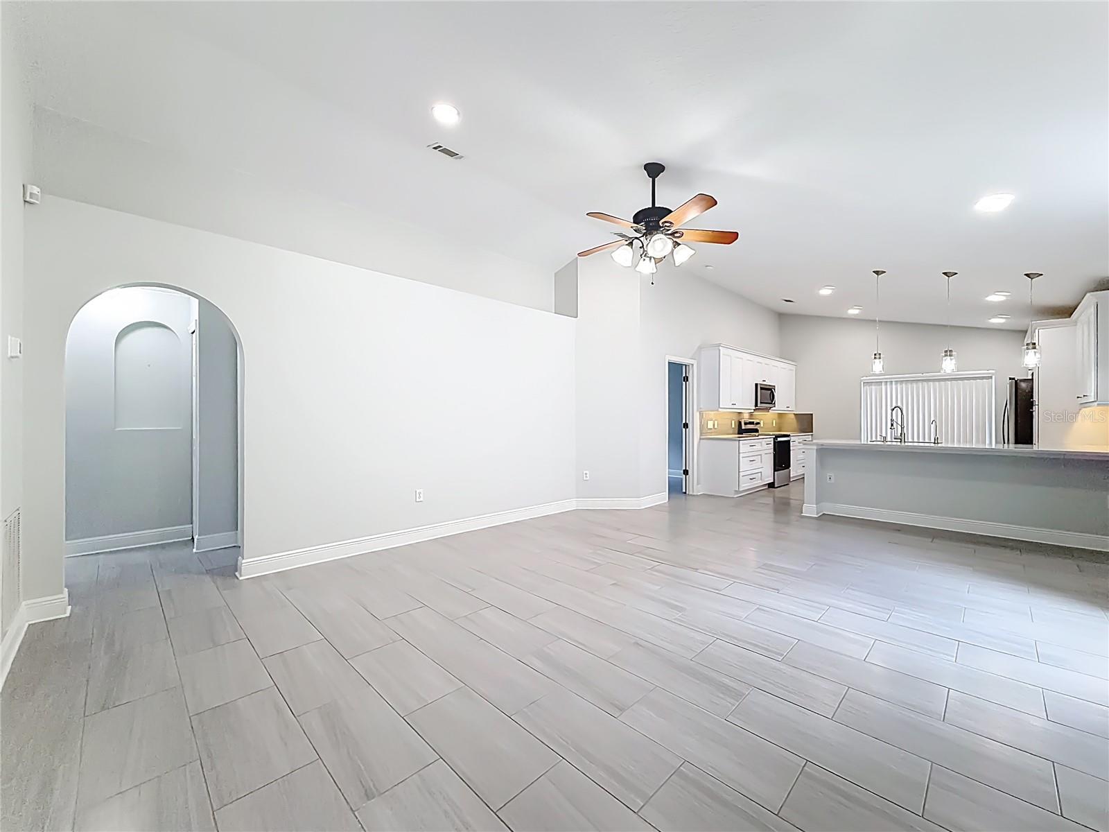 Image 6 of 42 For 119 Gleason Cove