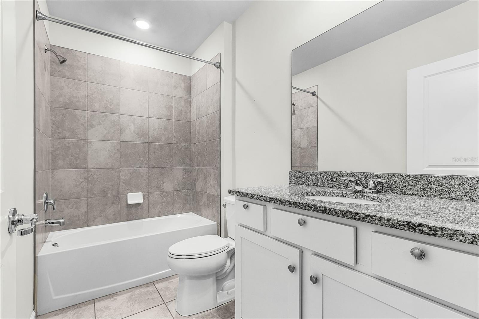 Image 16 of 26 For 16033 Beachberry Drive