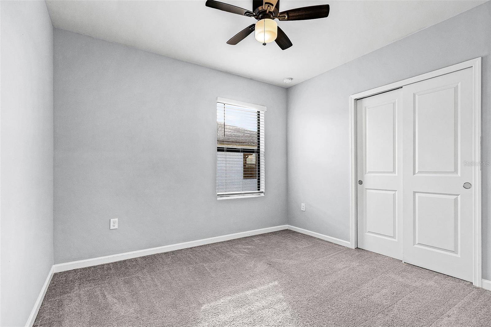 Image 17 of 26 For 16033 Beachberry Drive