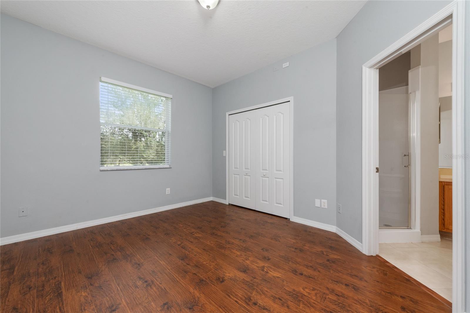 Image 19 of 33 For 9313 Jasmine Flower Lane 185