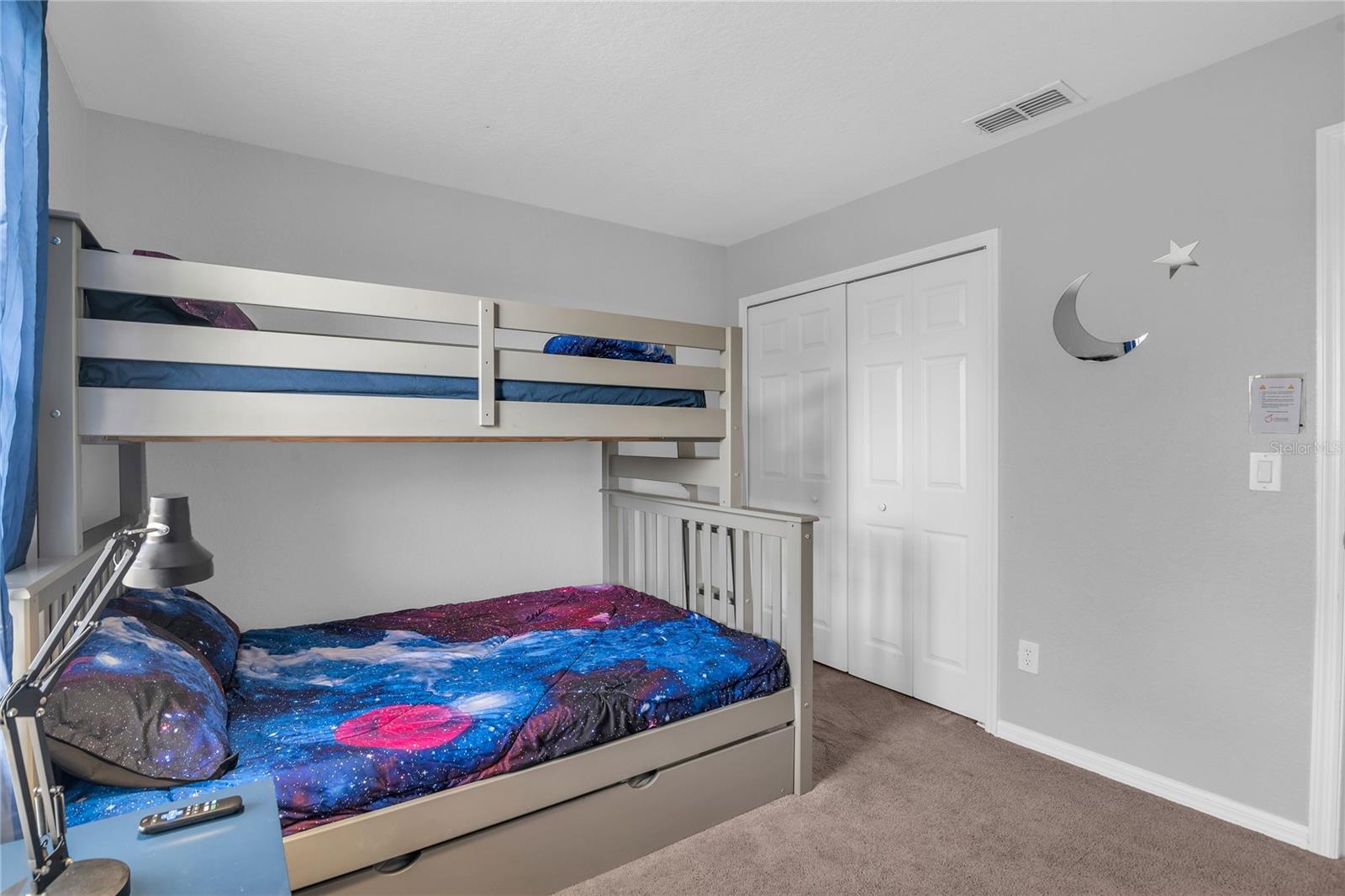 Image 14 of 46 For 457 La Mirage Street