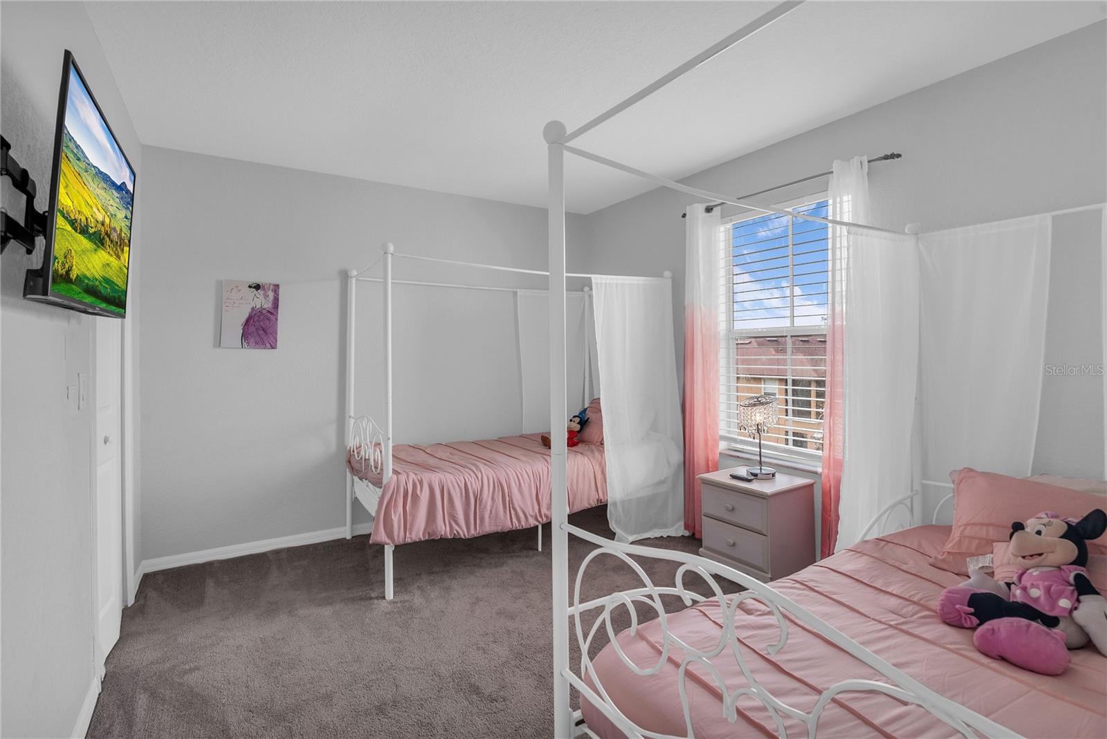 Image 15 of 46 For 457 La Mirage Street