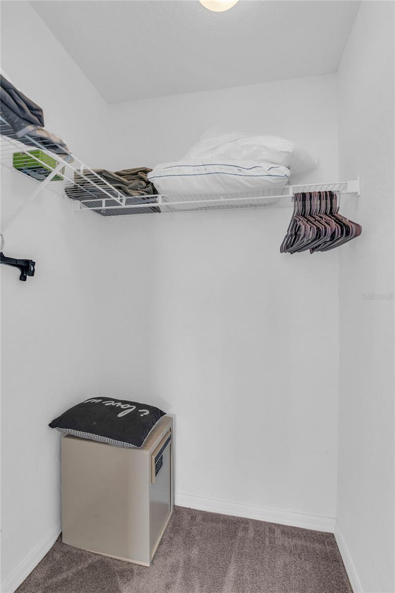 Image 33 of 46 For 457 La Mirage Street