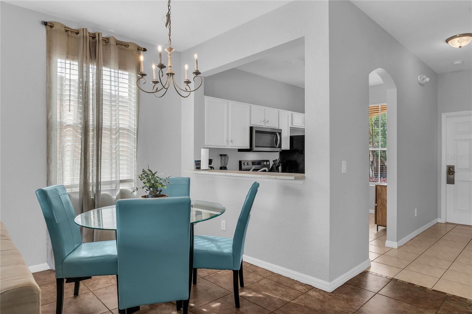 Image 36 of 46 For 457 La Mirage Street