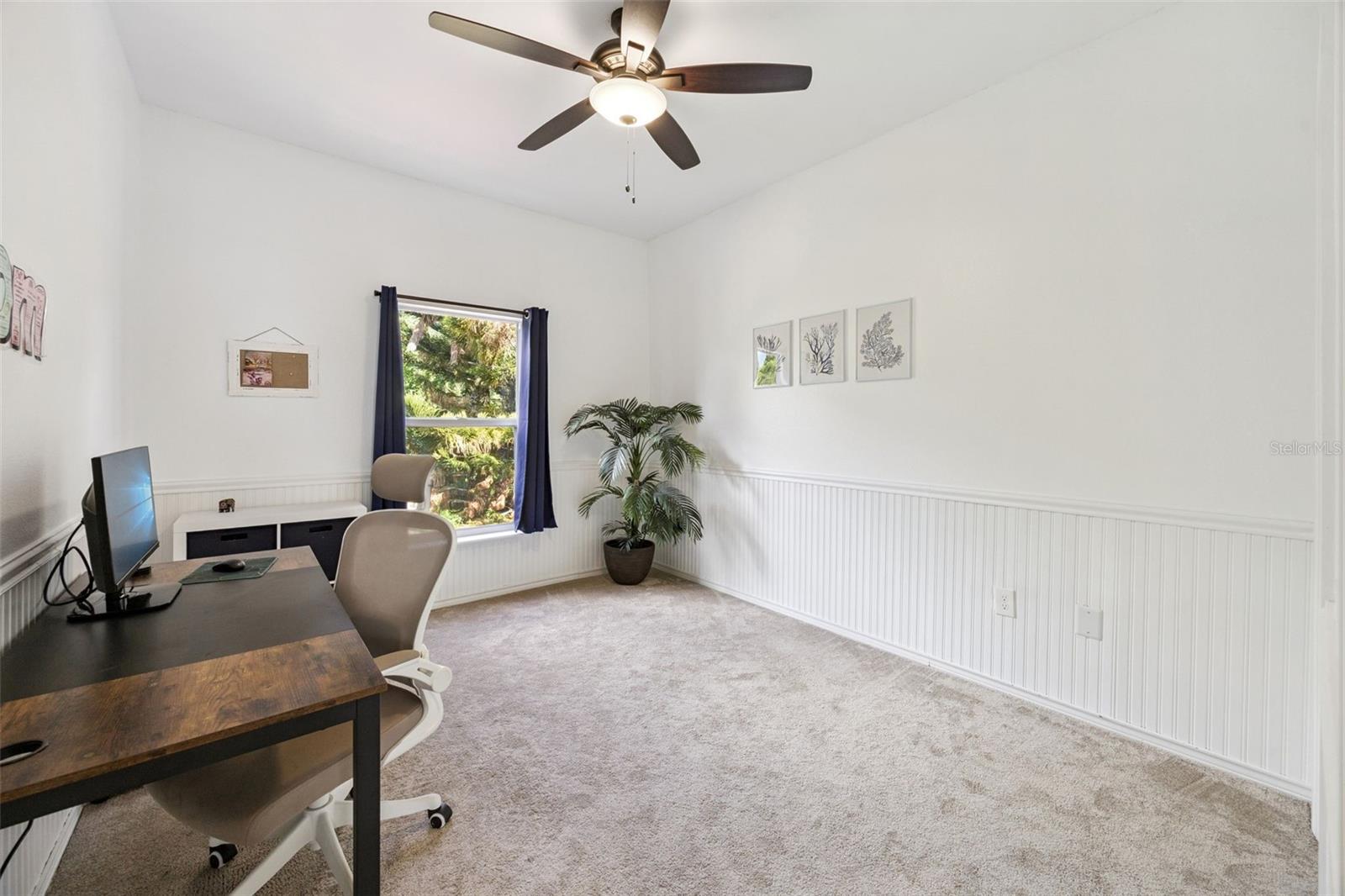 Image 11 of 59 For 137 Oak View Place