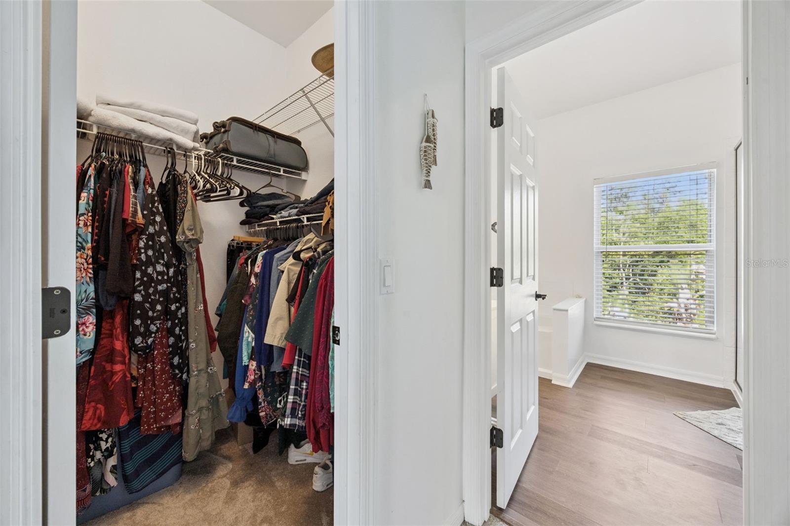 Image 35 of 59 For 137 Oak View Place