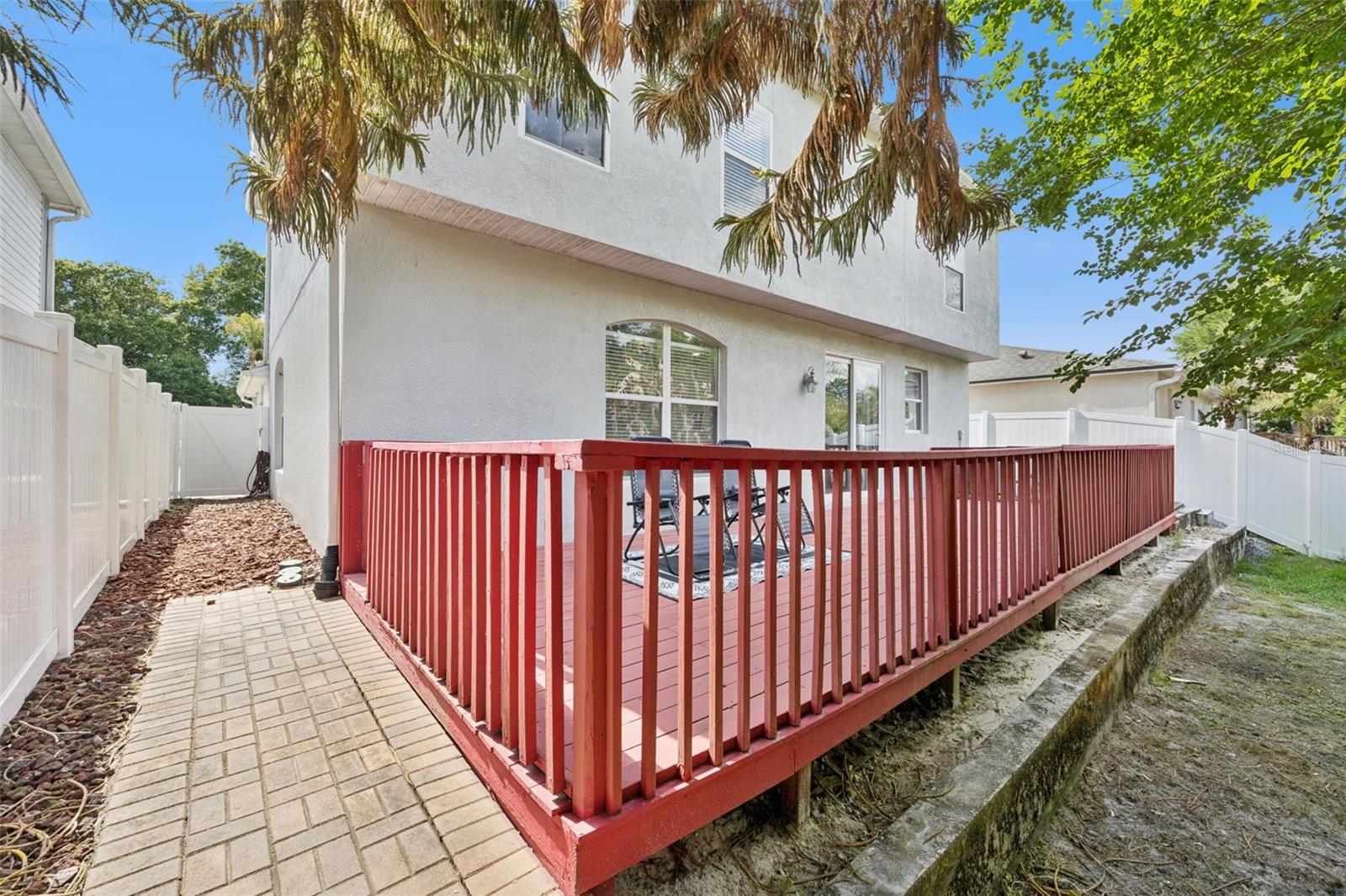 Image 47 of 59 For 137 Oak View Place