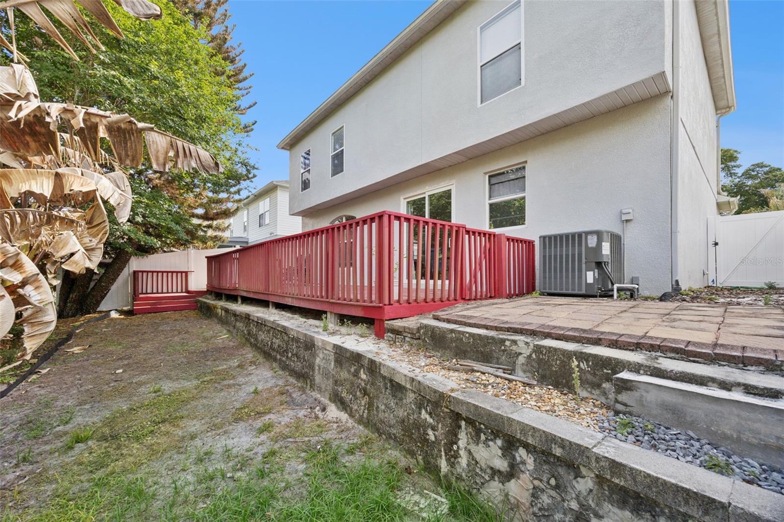 Image 49 of 59 For 137 Oak View Place