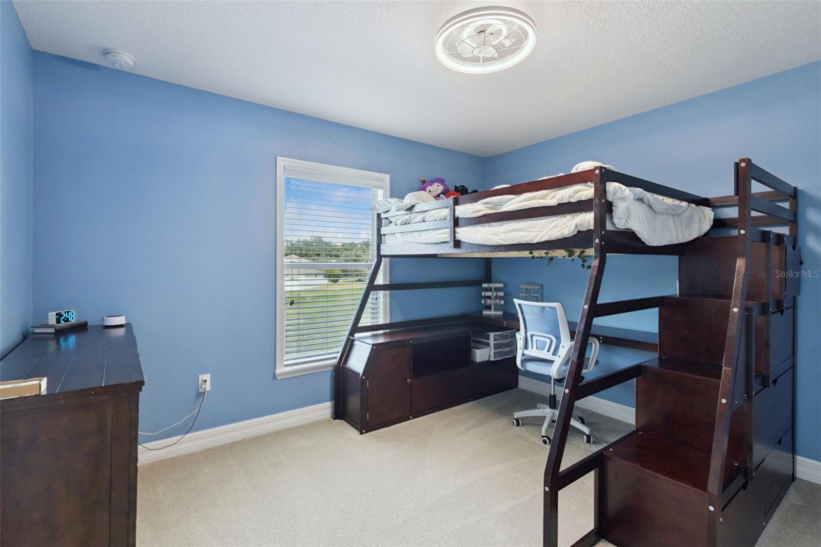 Image 27 of 46 For 287 Fallen Oak Court