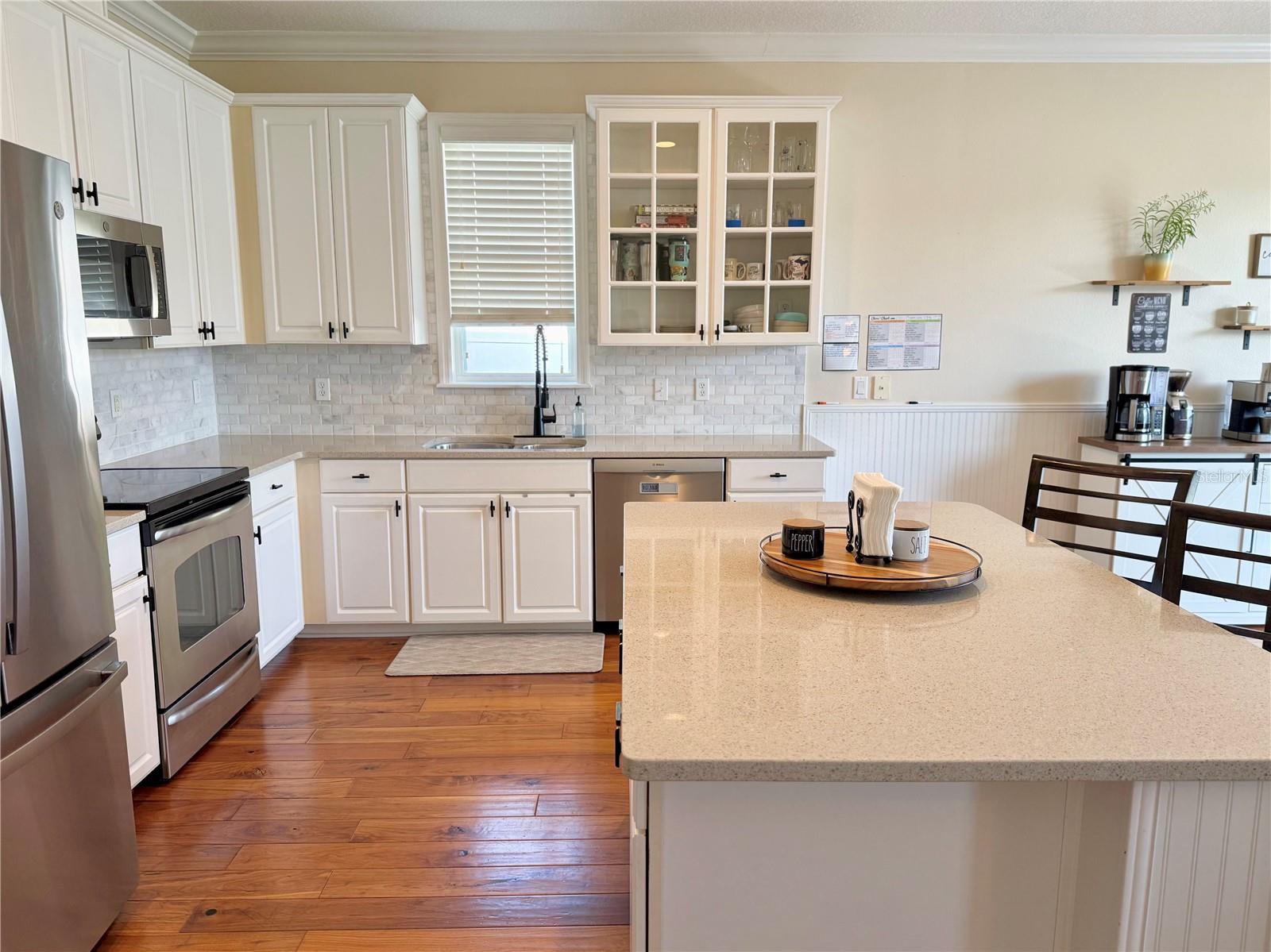 Image 4 of 46 For 287 Fallen Oak Court