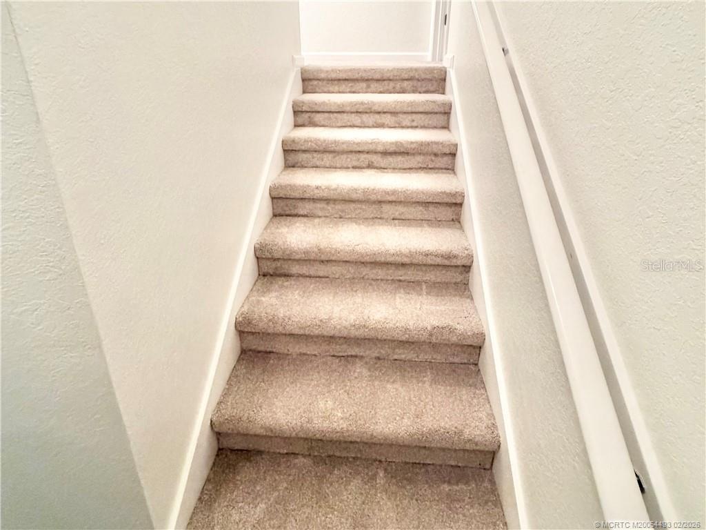 Image 13 of 33 For 12804 Salomon Cove Drive