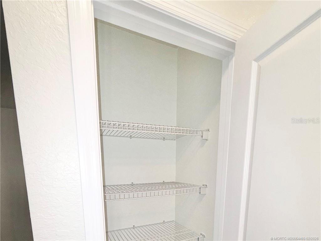 Image 19 of 33 For 12804 Salomon Cove Drive