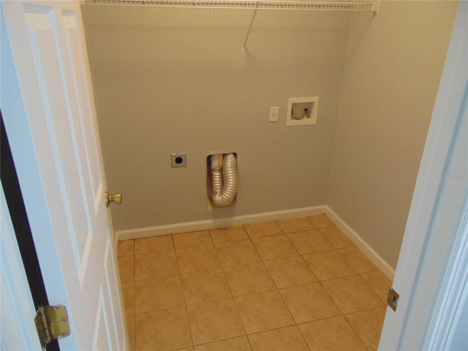 Image 10 of 13 For 2946 Conner Lane