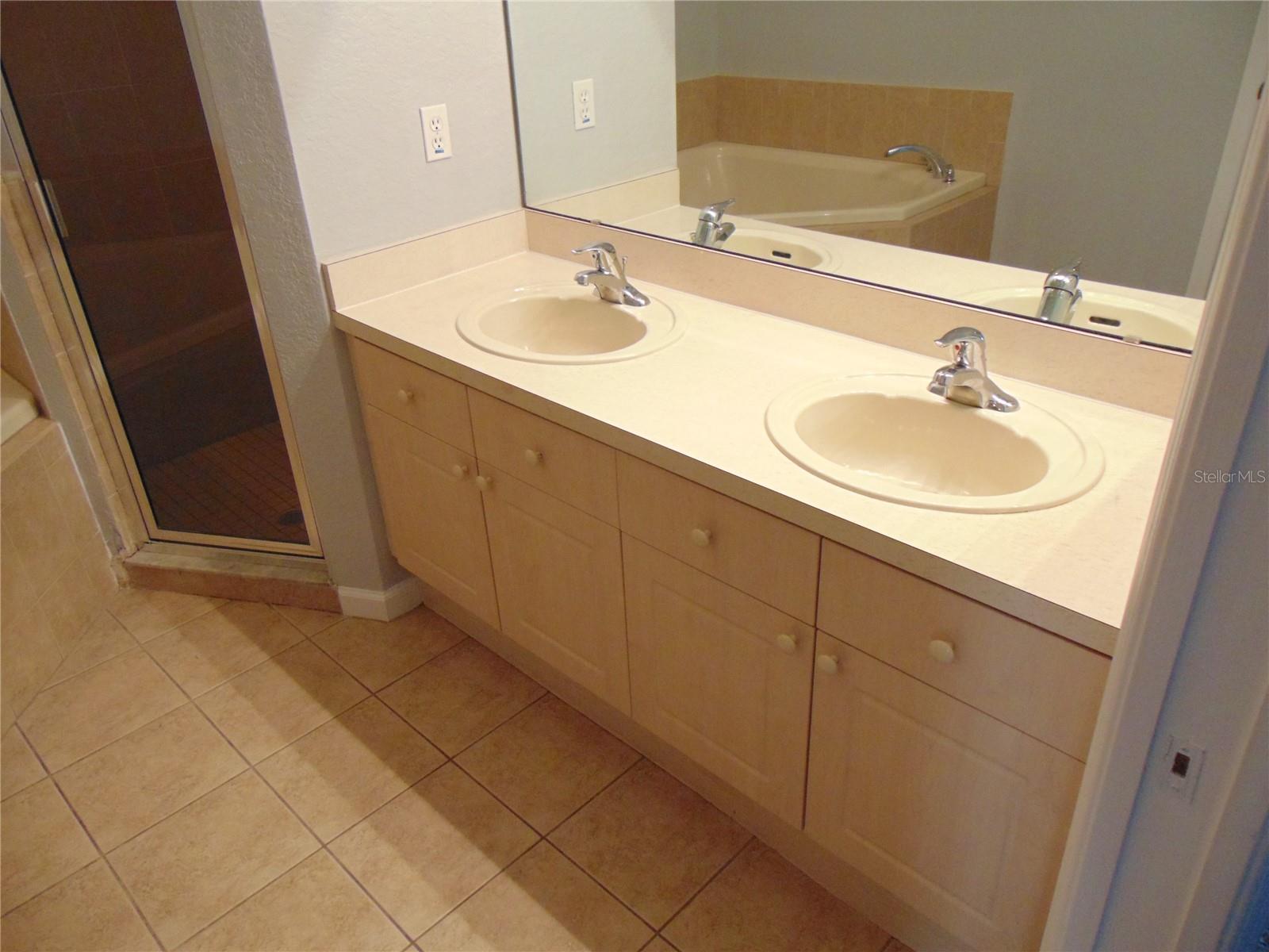 Image 8 of 13 For 2946 Conner Lane