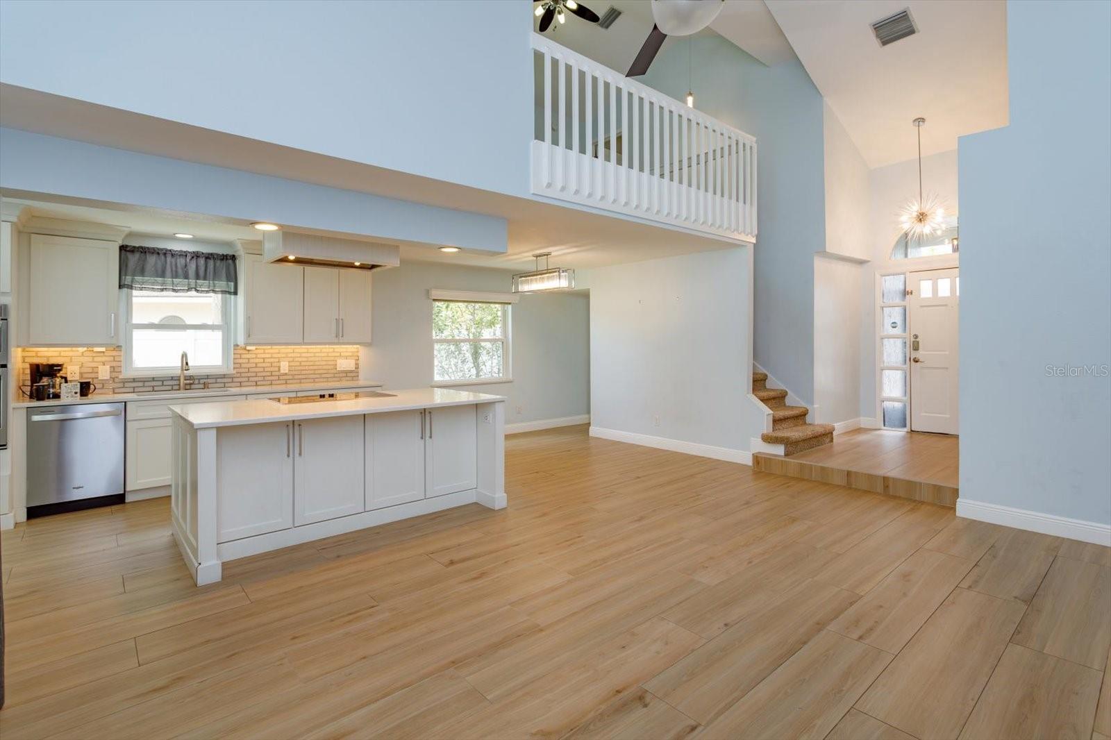 Image 14 of 46 For 515 Huxford Court