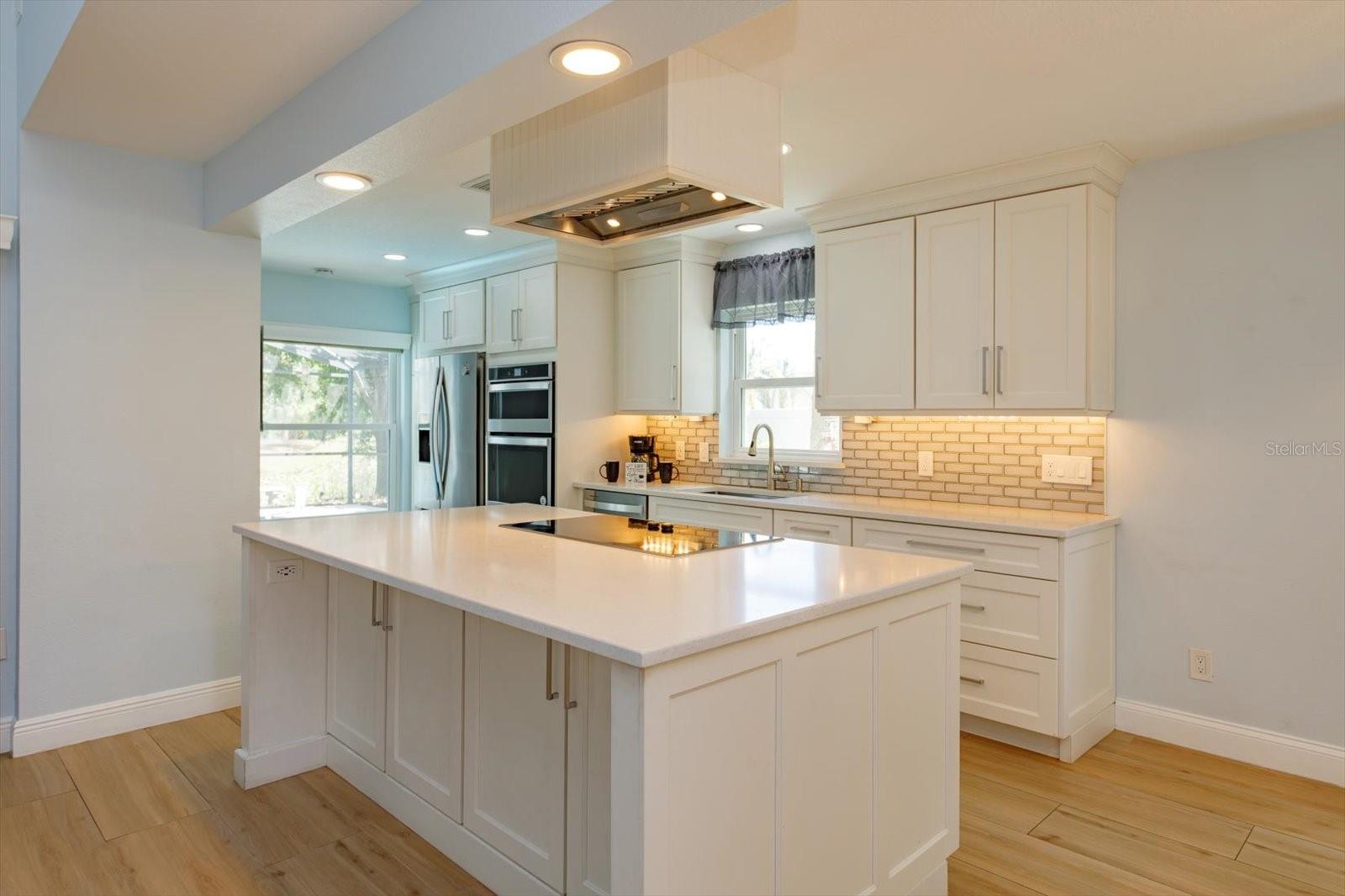 Image 9 of 46 For 515 Huxford Court